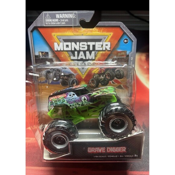 SPIN MASTER 2025 MONSTER JAM 25TH ANN. GRAVE DIGGER LEGACY TRUCKS SERIES 41 NEW! - Picture 1 of 4